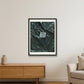 Müll mit Smiley — 60×80cm Black Frame