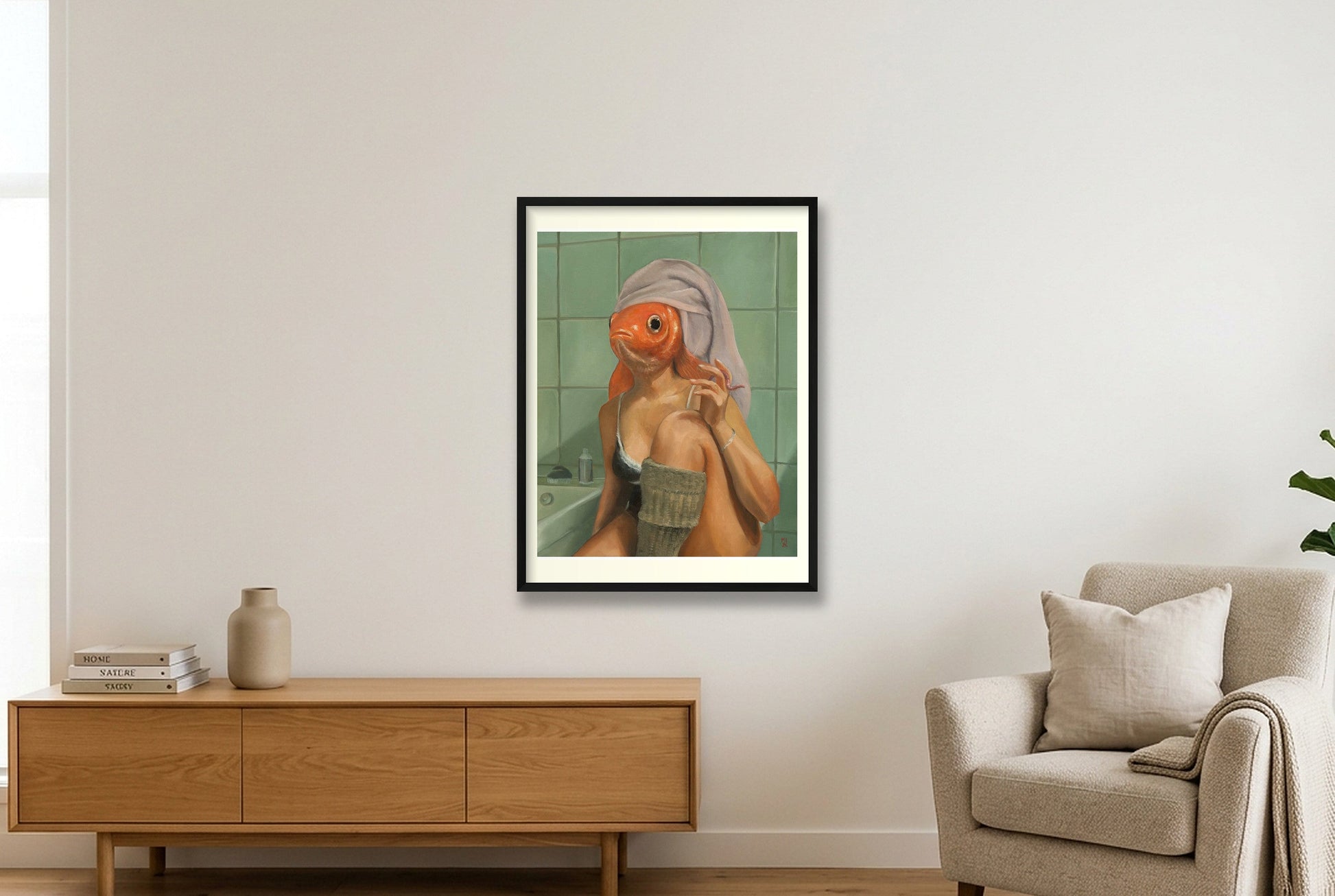 Frau als Goldfisch — 60×80cm Black Frame